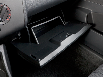 2010 Nissan Versa 1.8 SL