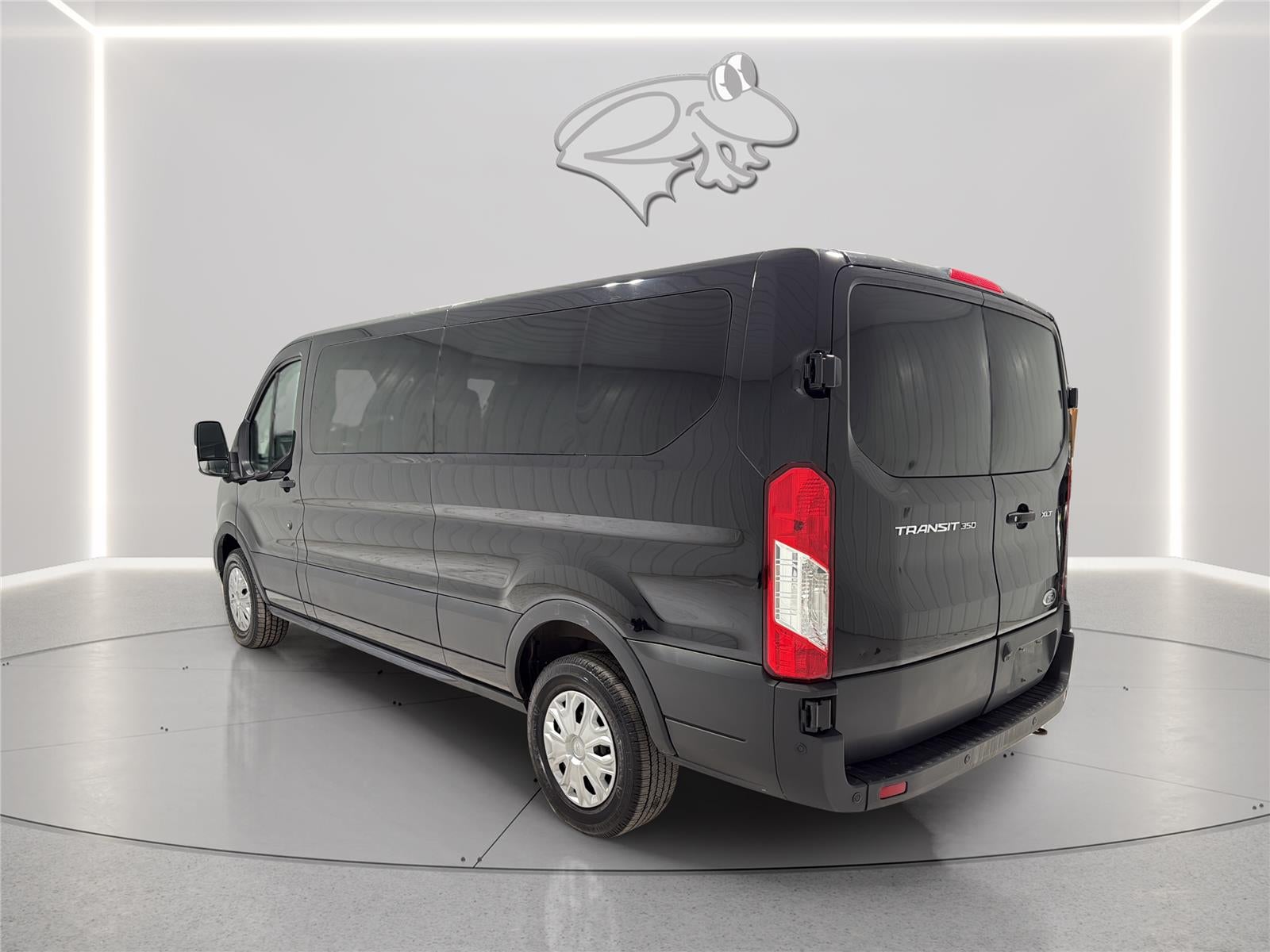 2023 Ford Transit 350 XLT