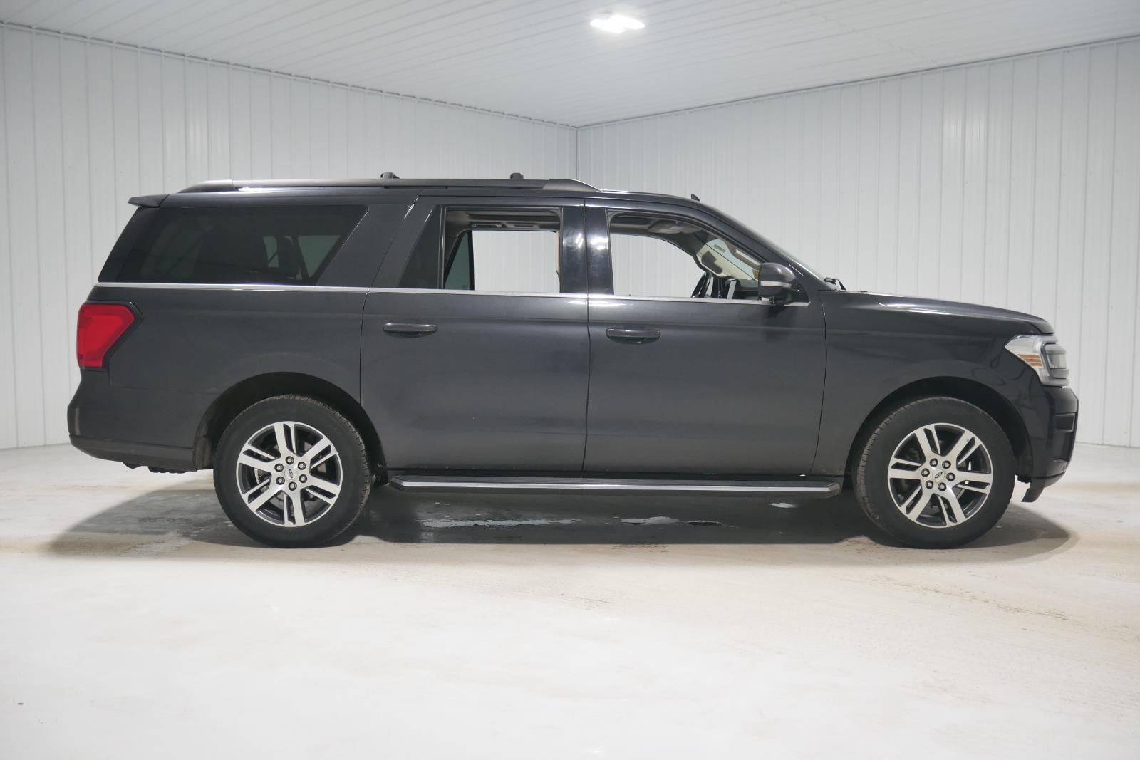 2022 Ford Expedition Max XLT