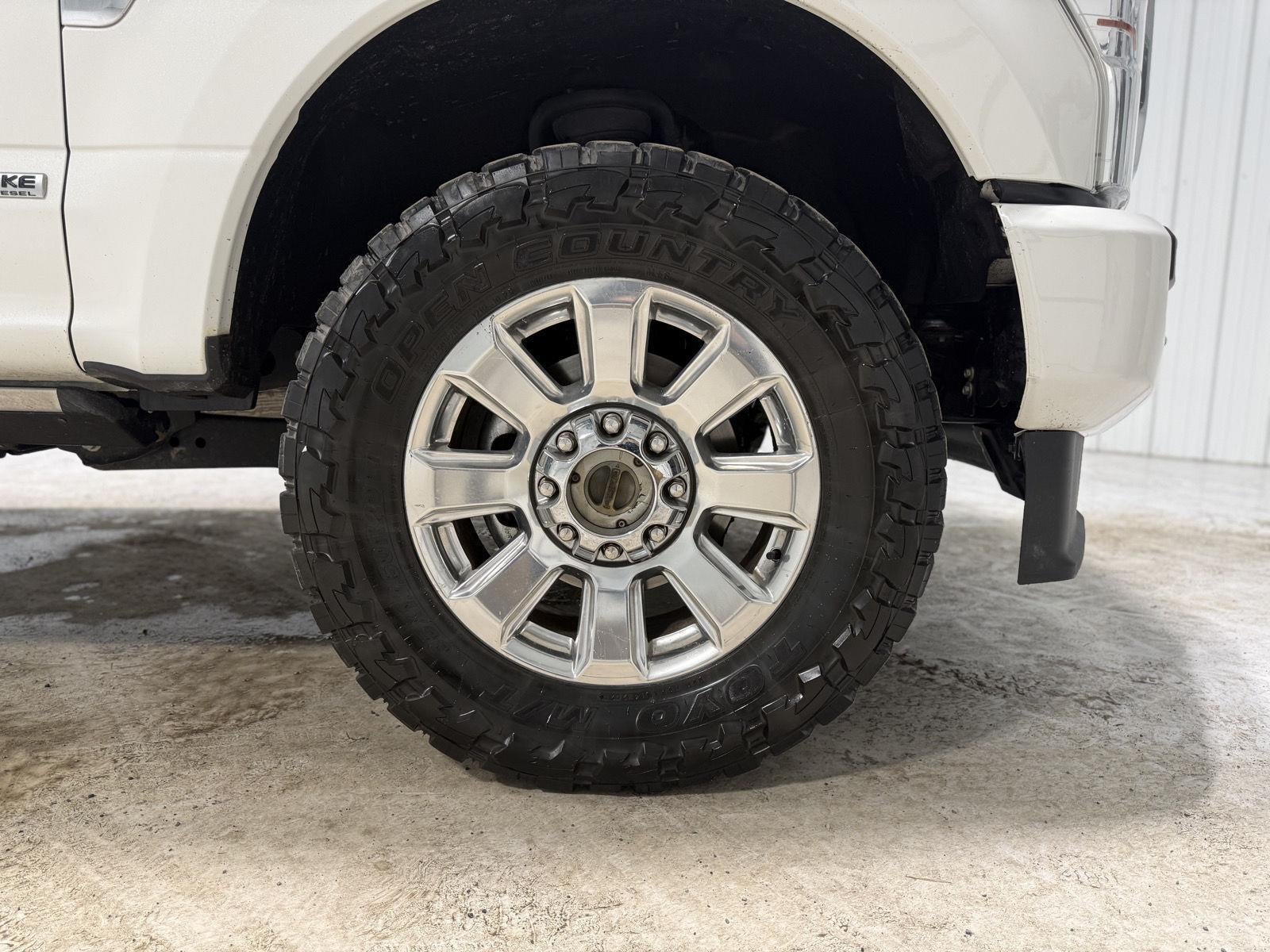 2022 Ford Super Duty F-250 Platinum