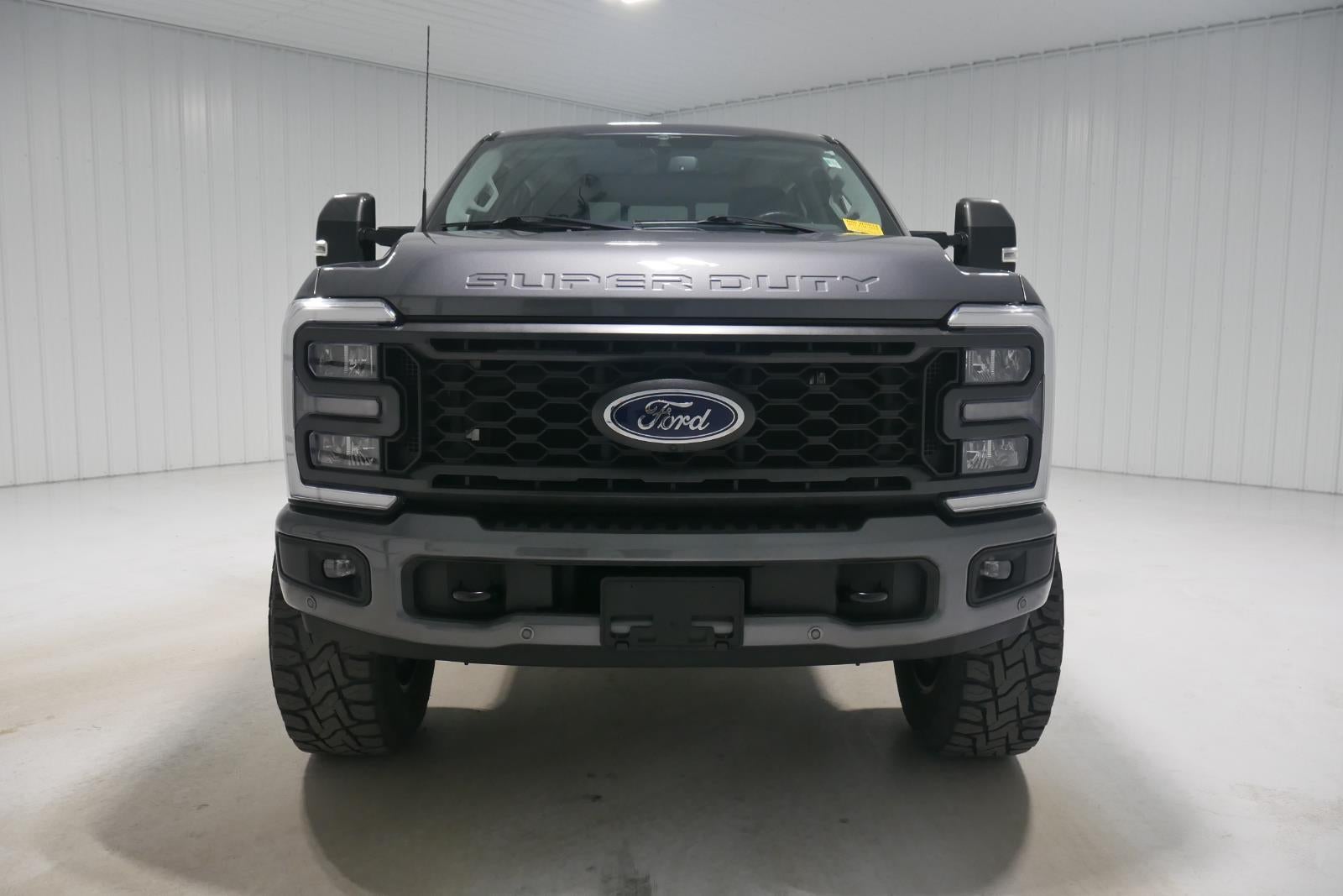 2023 Ford Super Duty F-250 Lariat