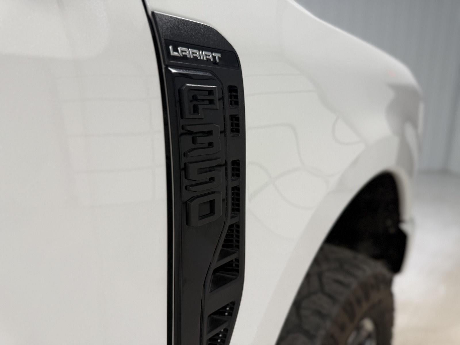 2024 Ford Super Duty F-350 Lariat