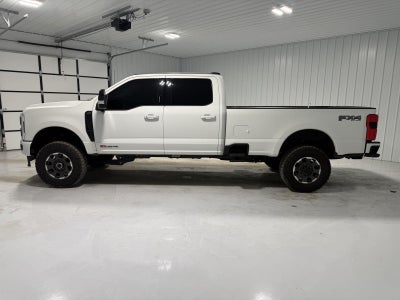 2024 Ford Super Duty F-350 Lariat