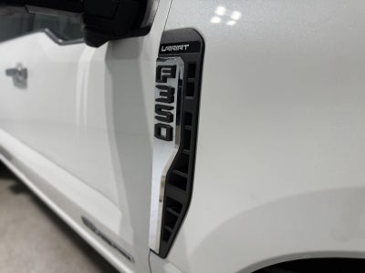 2023 Ford Super Duty F-350 DRW Lariat