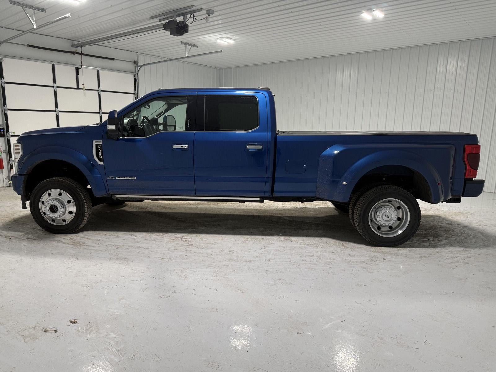 2022 Ford Super Duty F-450 DRW Limited