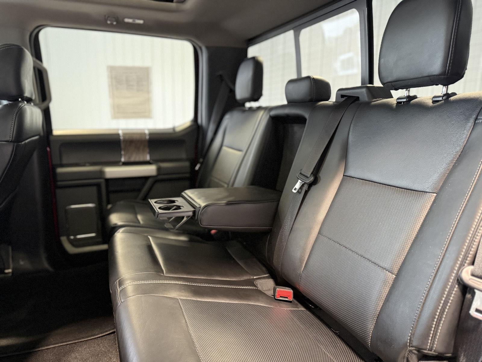 2019 Ford Super Duty F-450 DRW Lariat
