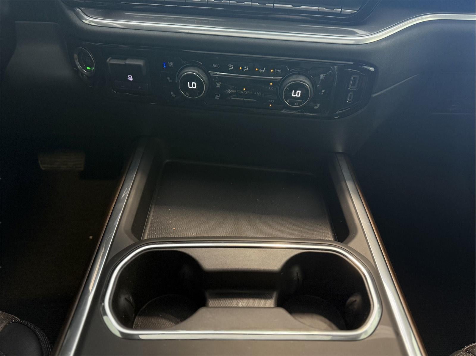 2025 Chevrolet Silverado 3500HD High Country