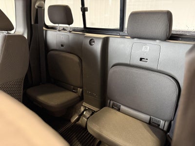 2018 Nissan Frontier SV V6