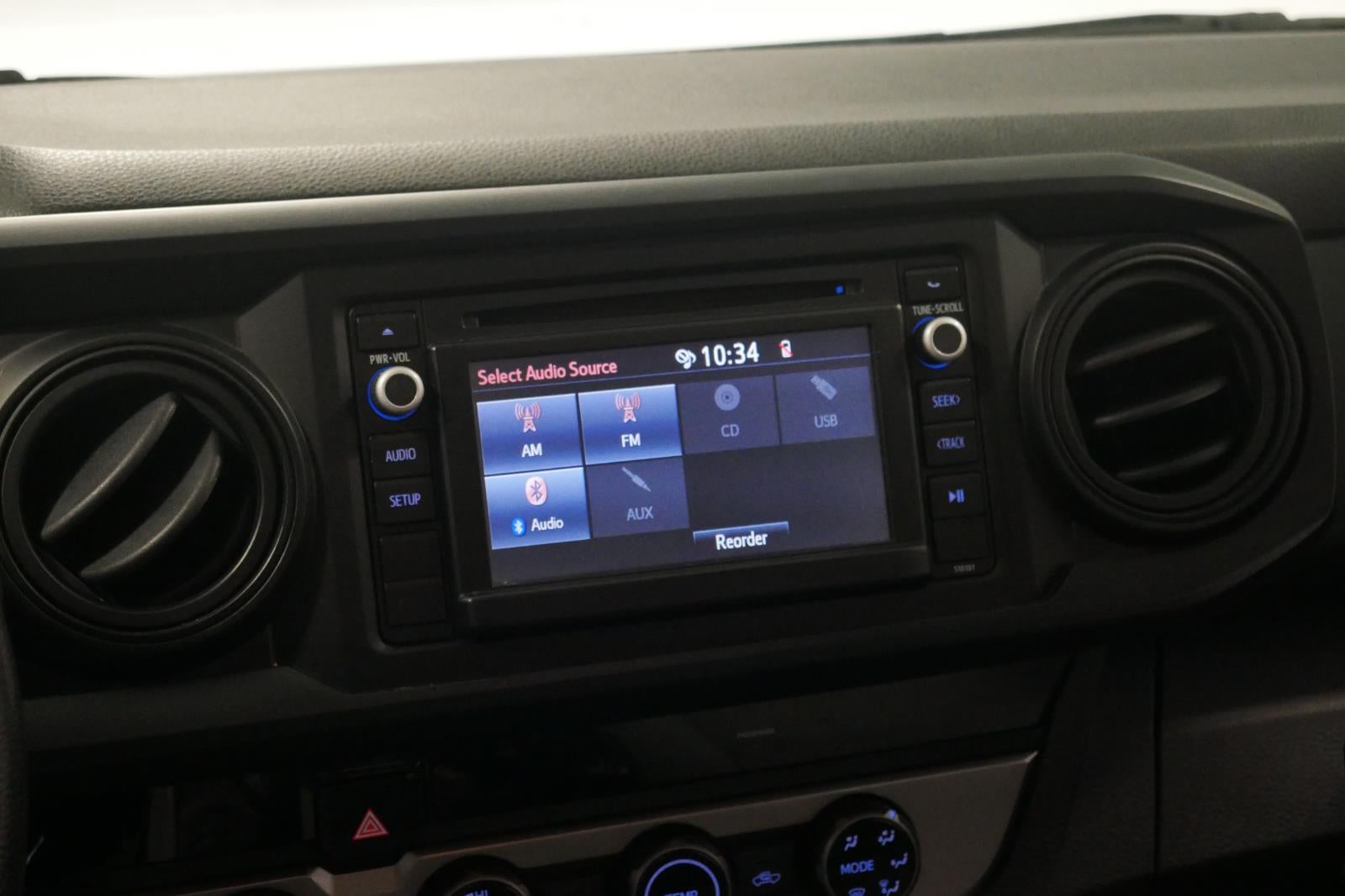 2017 Toyota Tacoma SR V6