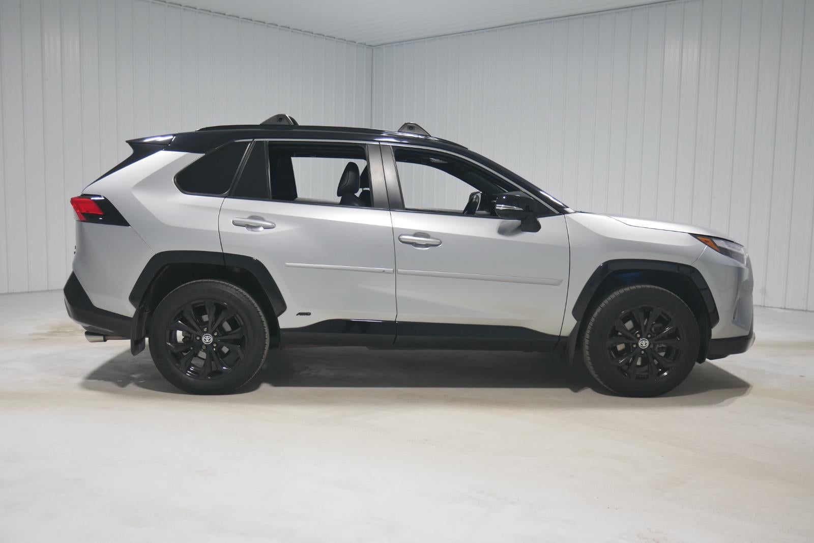 2022 Toyota RAV4 Hybrid XSE