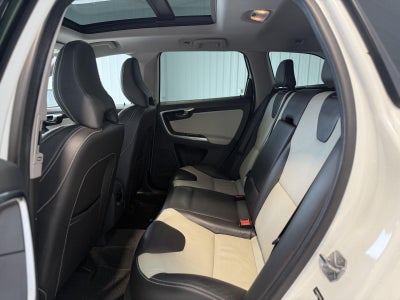 2017 Volvo XC60 Dynamic