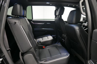 2024 GMC Acadia AWD Denali