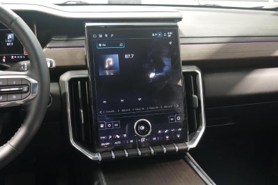 2024 GMC Acadia AWD Denali