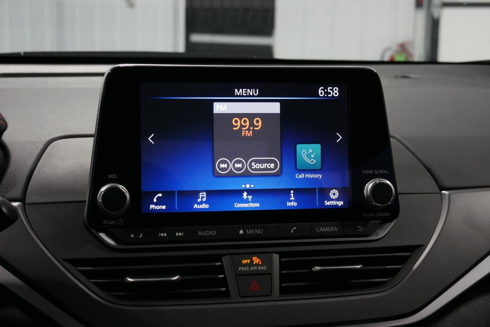 2025 Nissan Altima SR