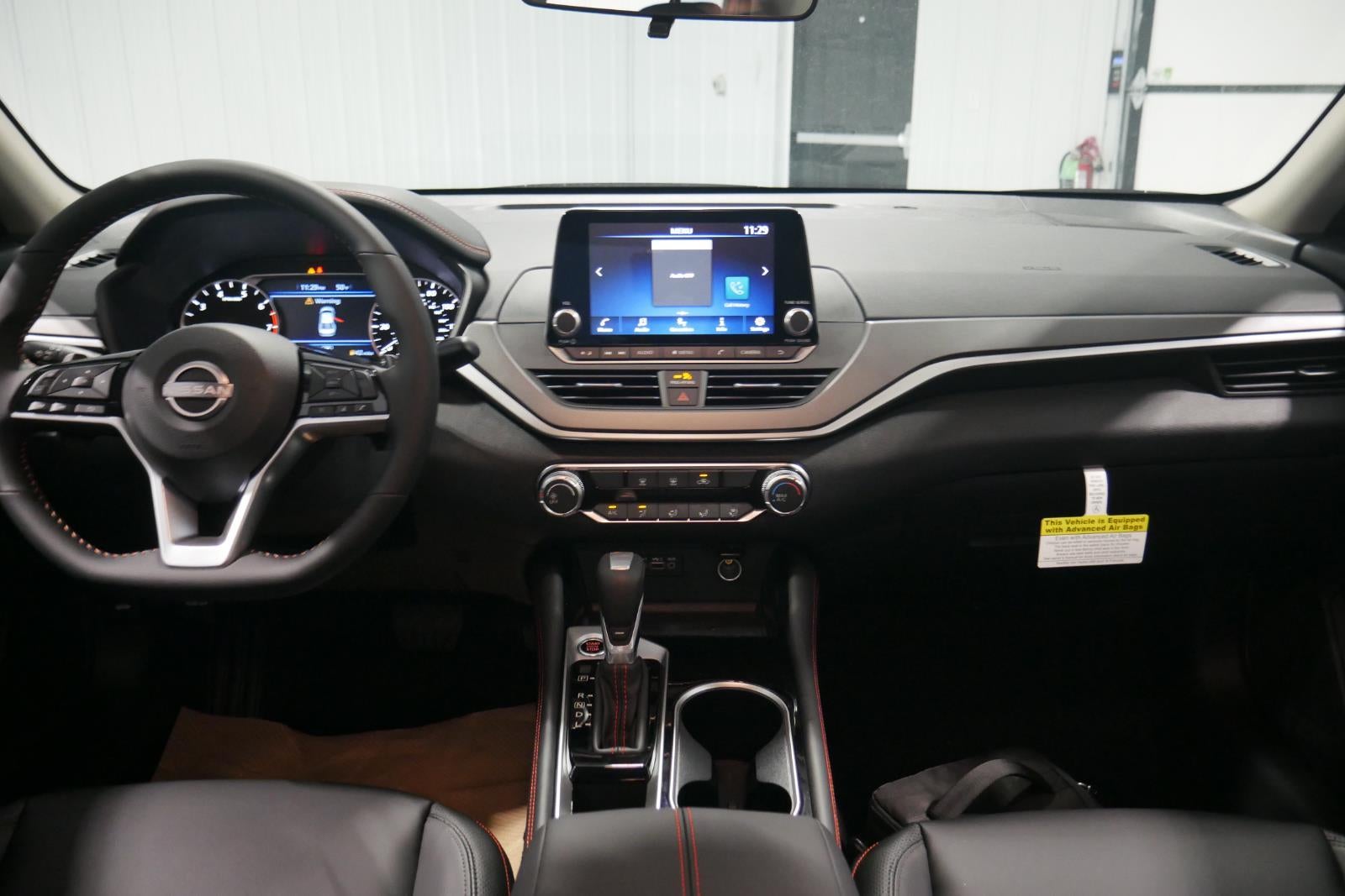 2025 Nissan Altima SR