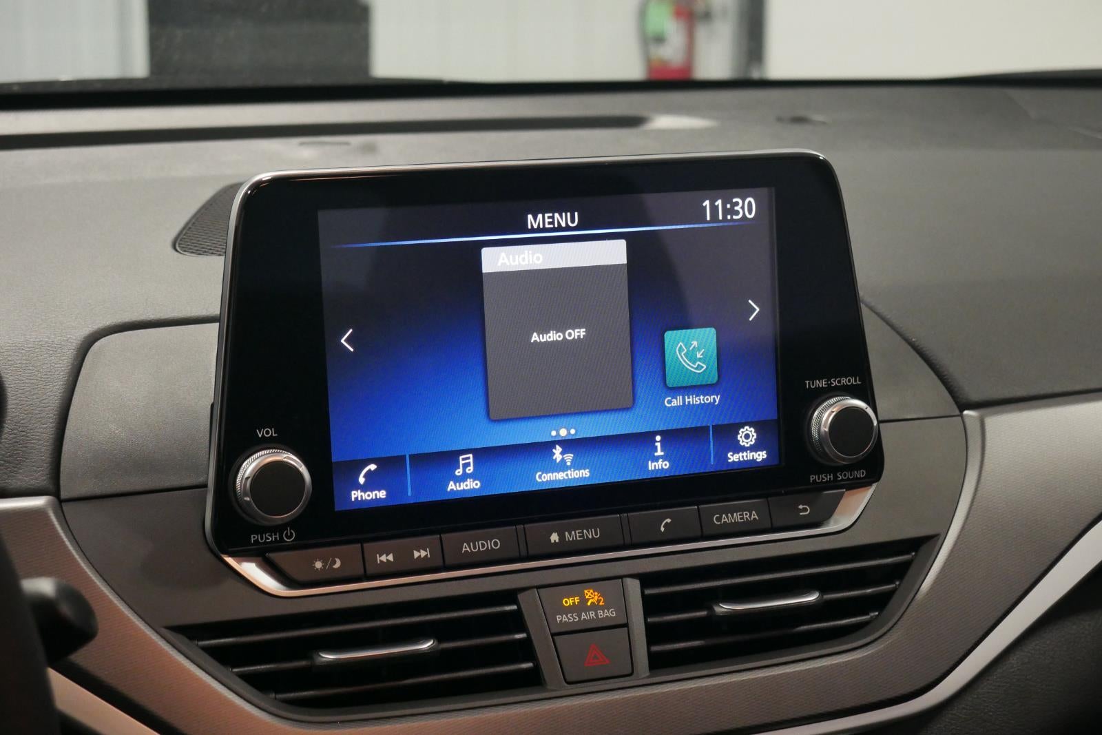 2025 Nissan Altima SR