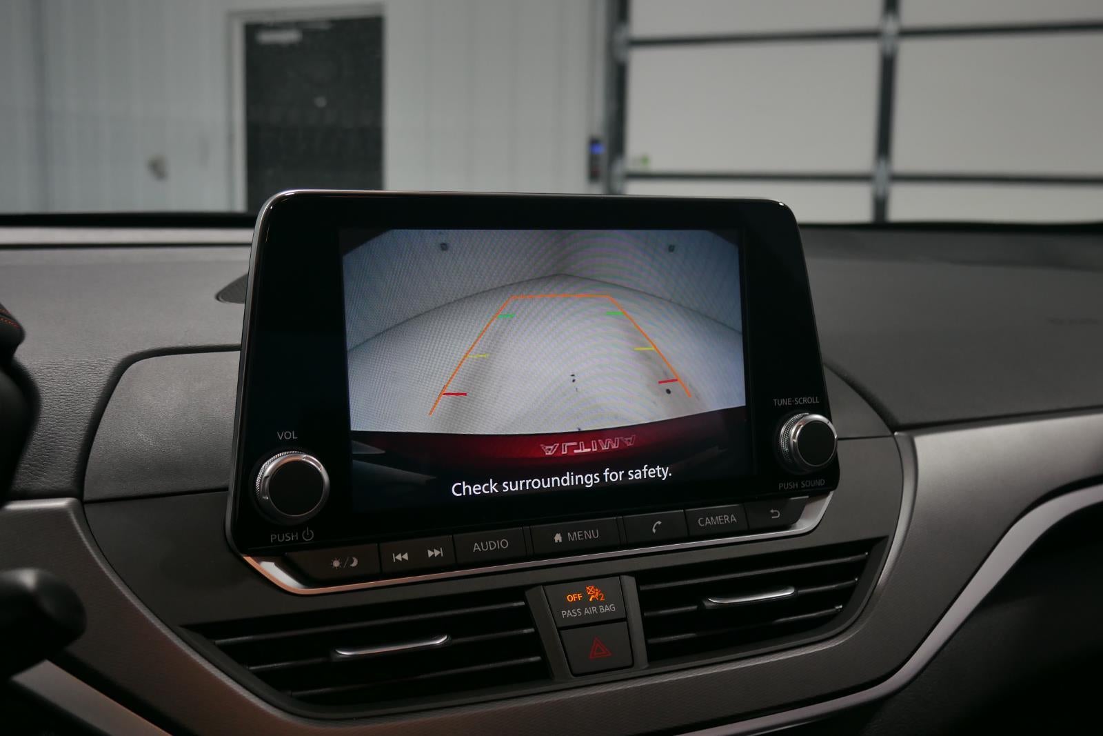 2025 Nissan Altima SR