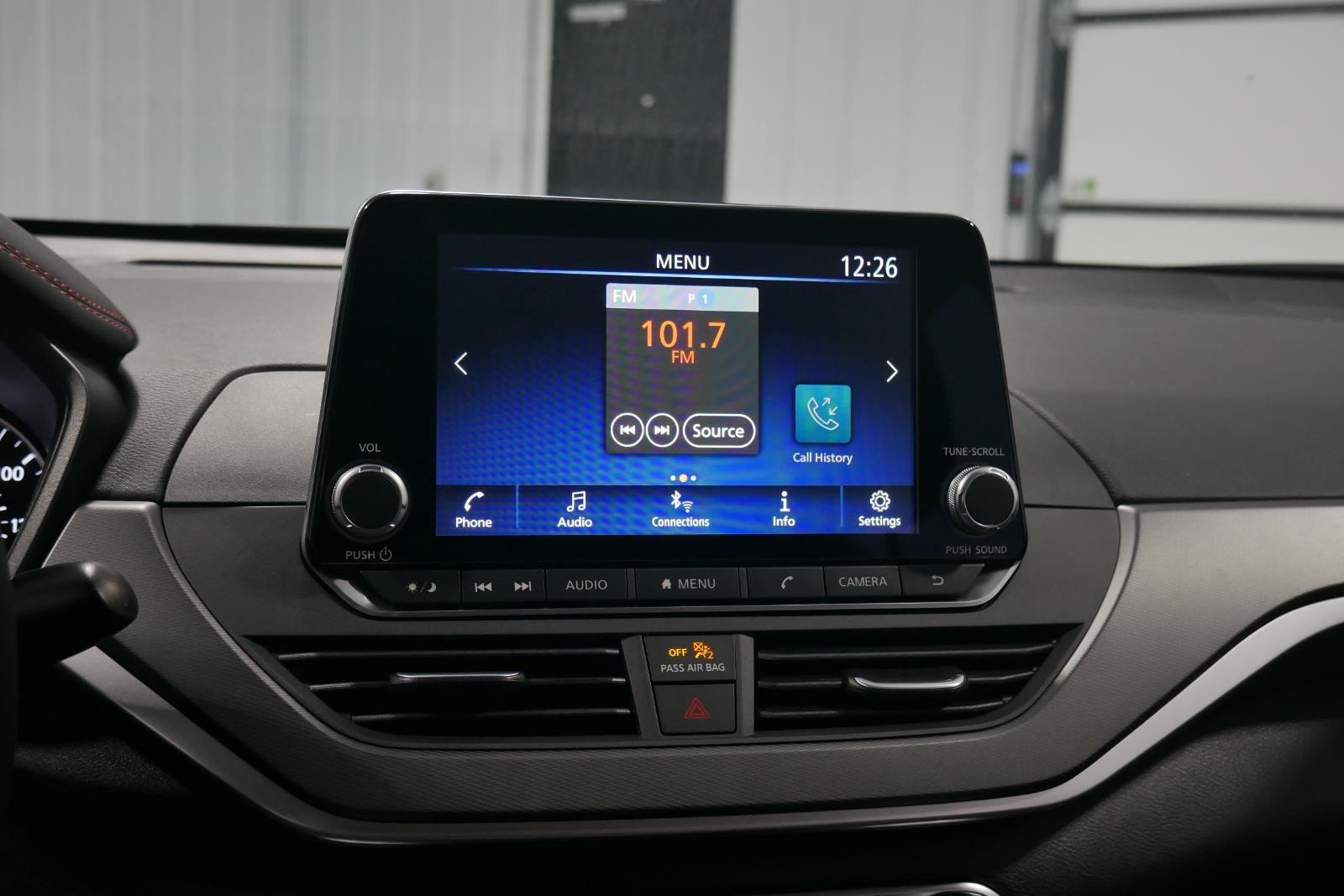 2025 Nissan Altima SR