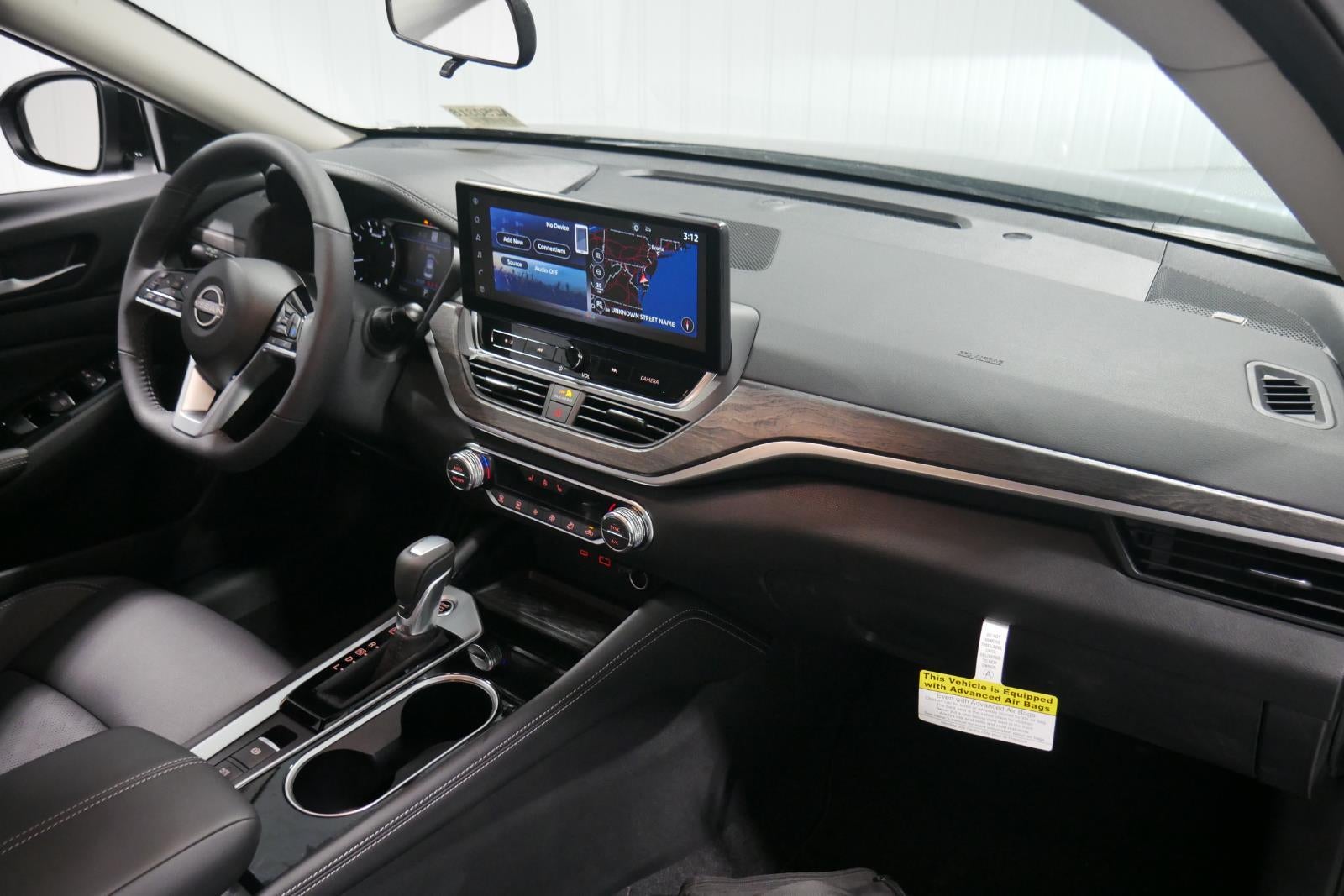 2025 Nissan Altima SL