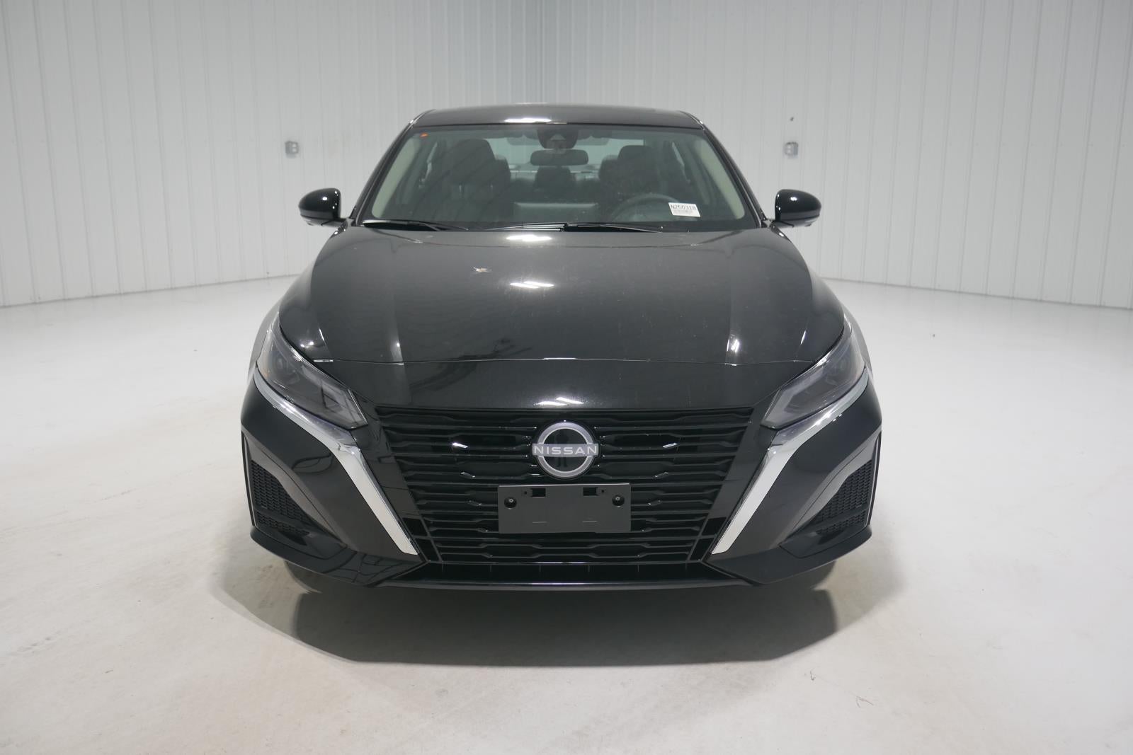 2025 Nissan Altima SL