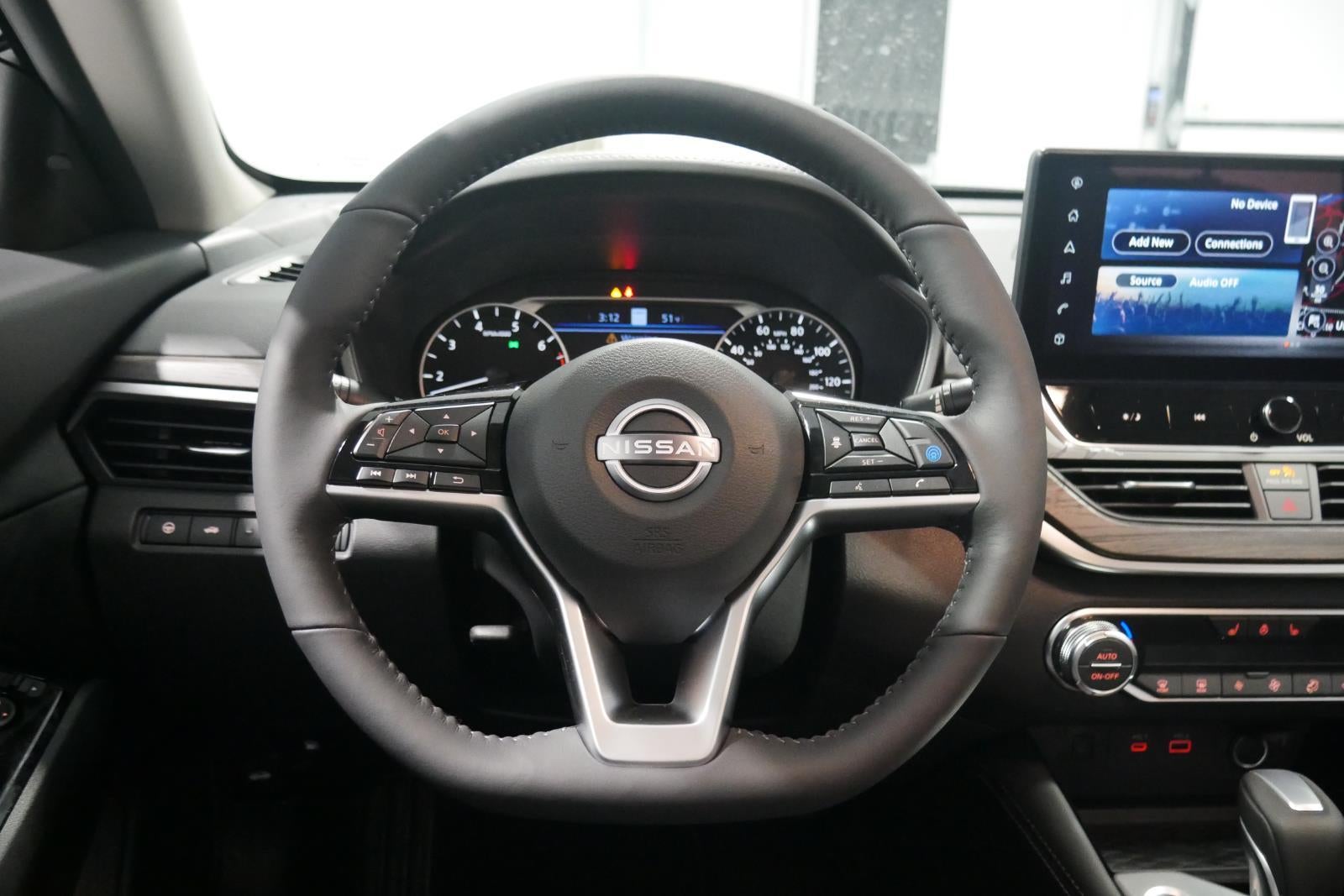 2025 Nissan Altima SL