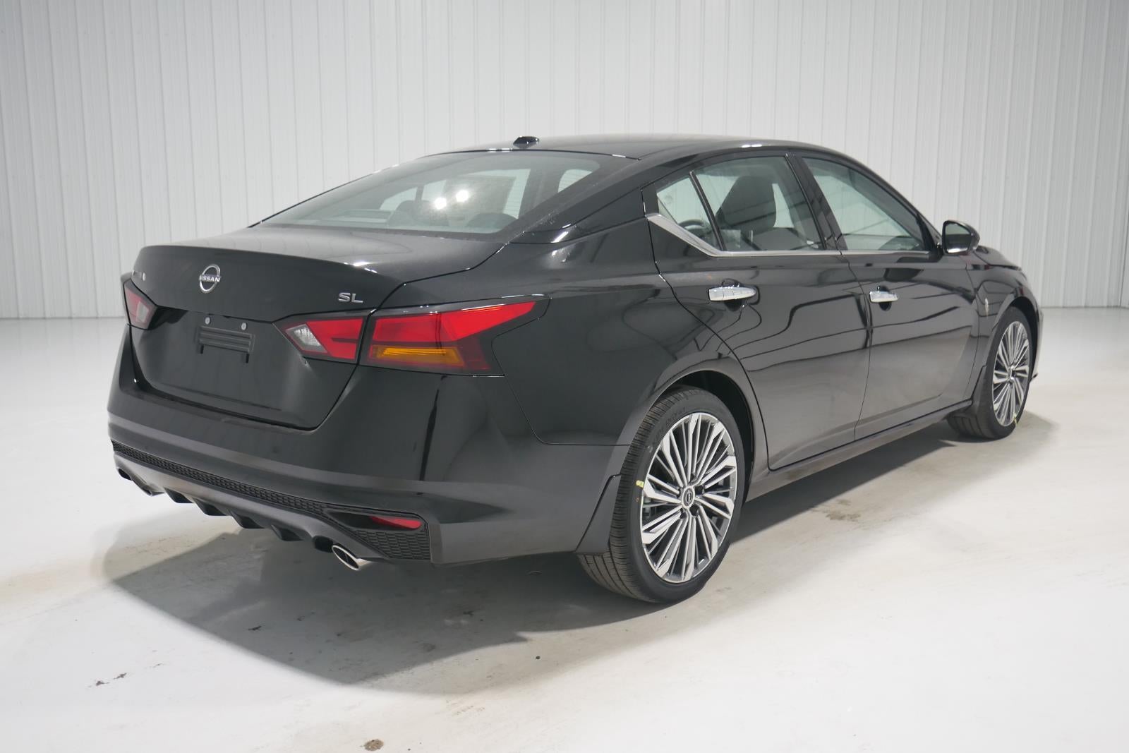 2025 Nissan Altima SL