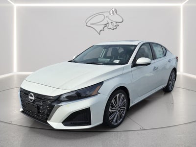 2025 Nissan Altima SL