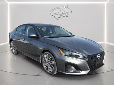 2025 Nissan Altima SL