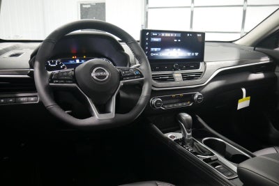 2025 Nissan Altima SL