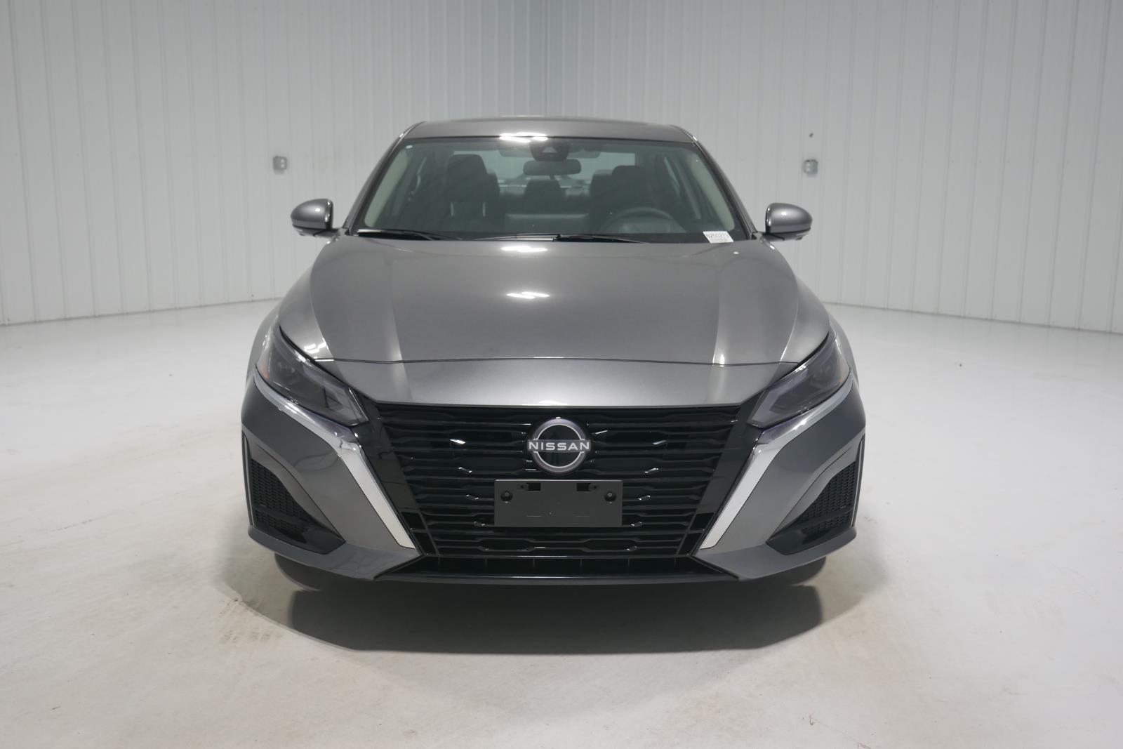 2025 Nissan Altima SL