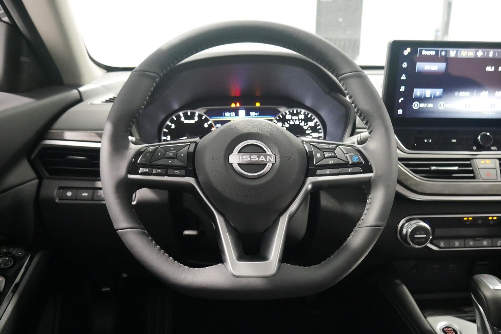 2025 Nissan Altima SL