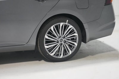 2025 Nissan Altima SL