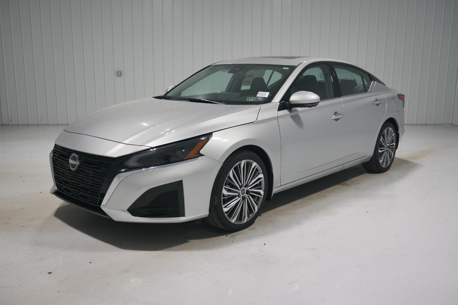 2025 Nissan Altima SL