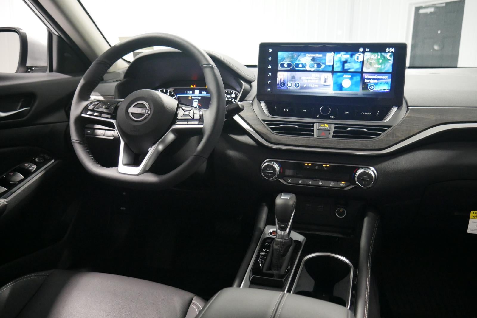 2025 Nissan Altima SL