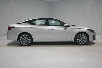 2025 Nissan Altima SL