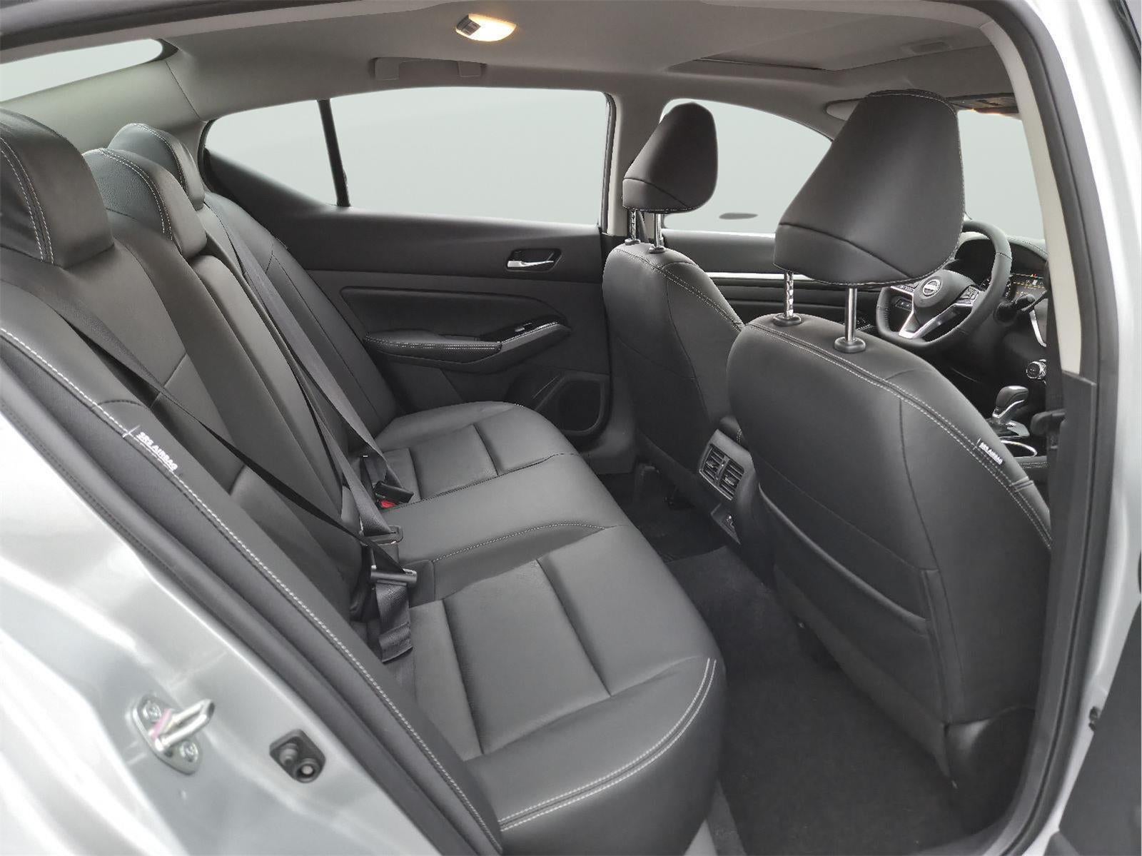 2025 Nissan Altima SL