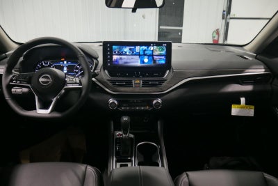 2025 Nissan Altima SL