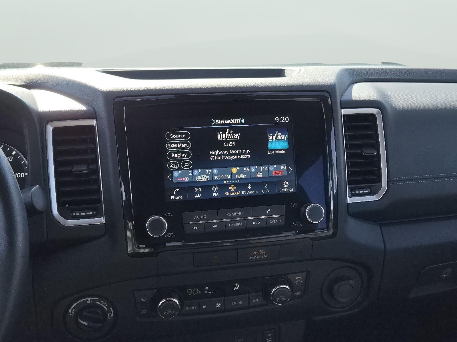 2022 Nissan Frontier SV