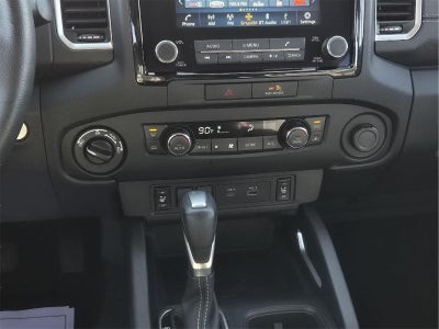 2022 Nissan Frontier SV