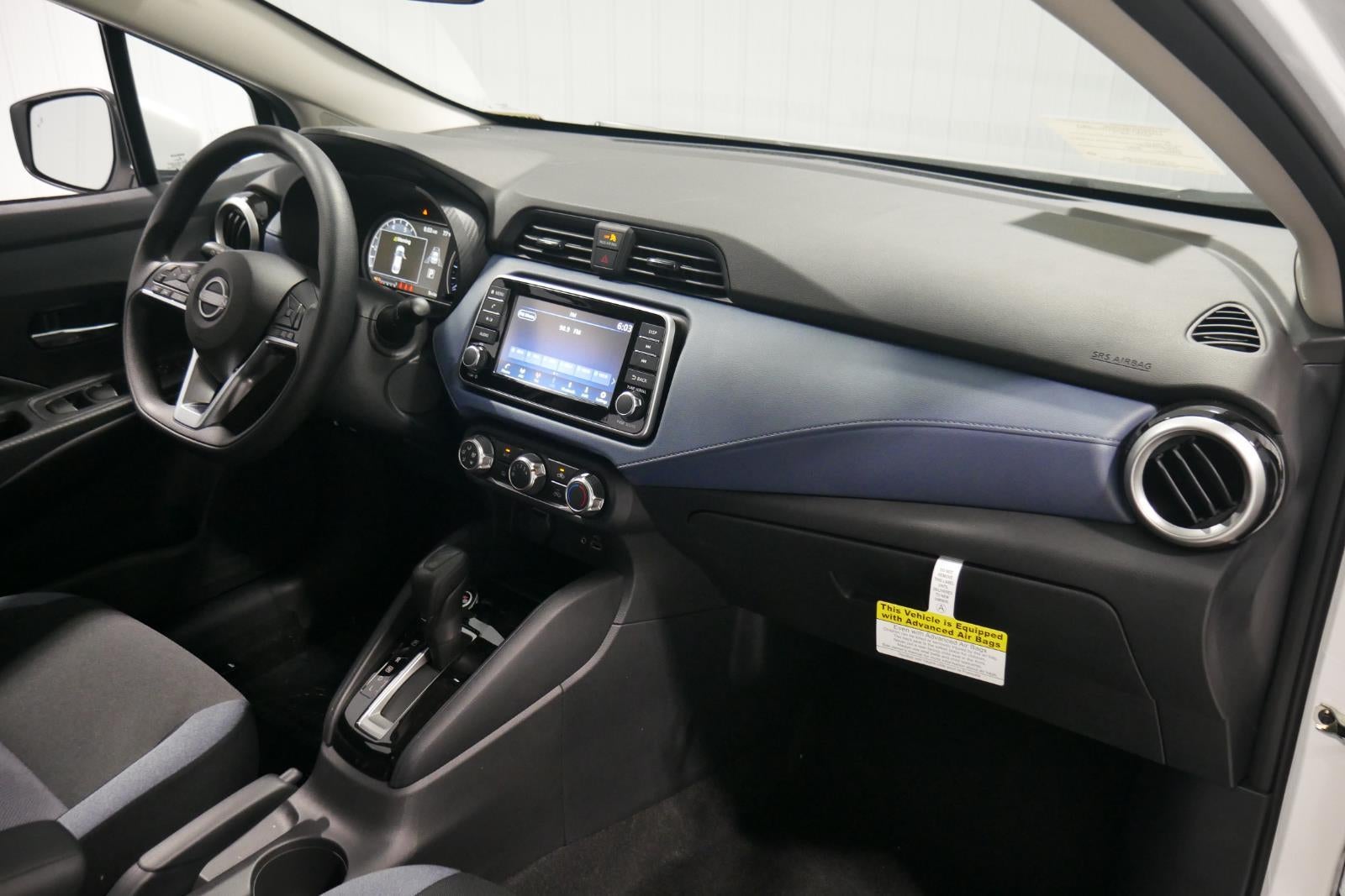 2025 Nissan Versa SV