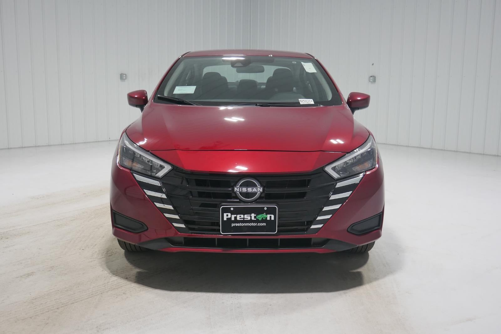 2025 Nissan Versa SV