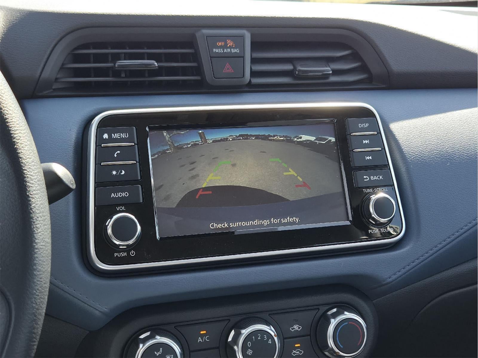 2025 Nissan Versa SV