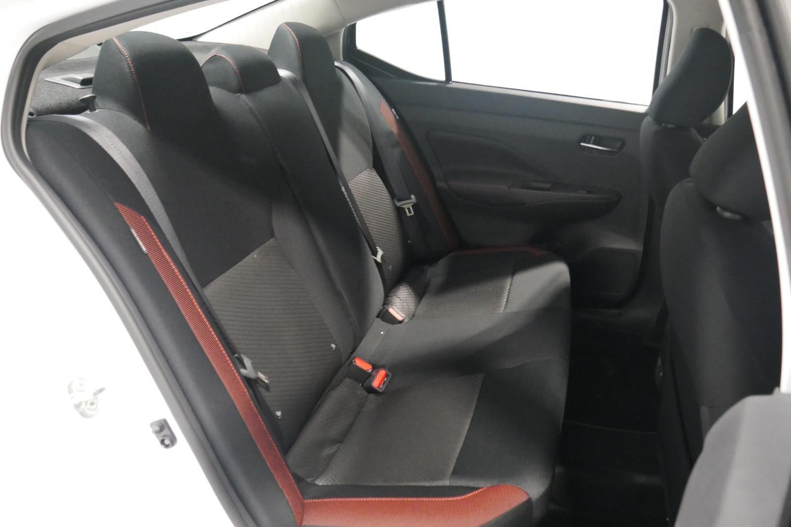 2025 Nissan Versa SR