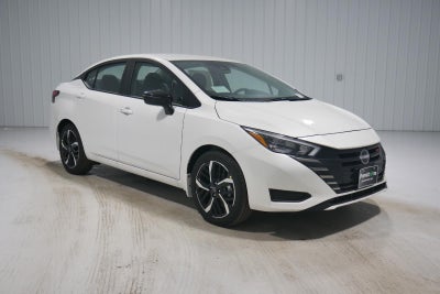 2025 Nissan Versa SR