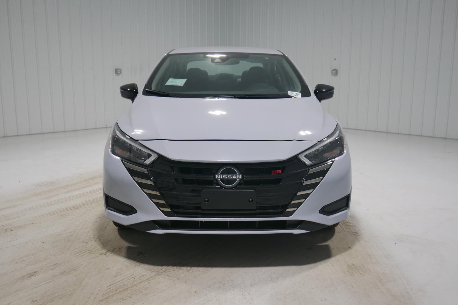 2025 Nissan Versa SR