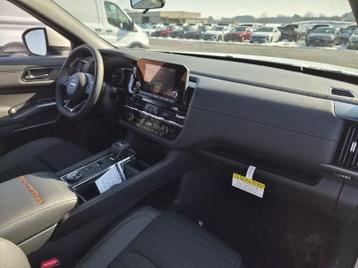 2025 Nissan Pathfinder Rock Creek