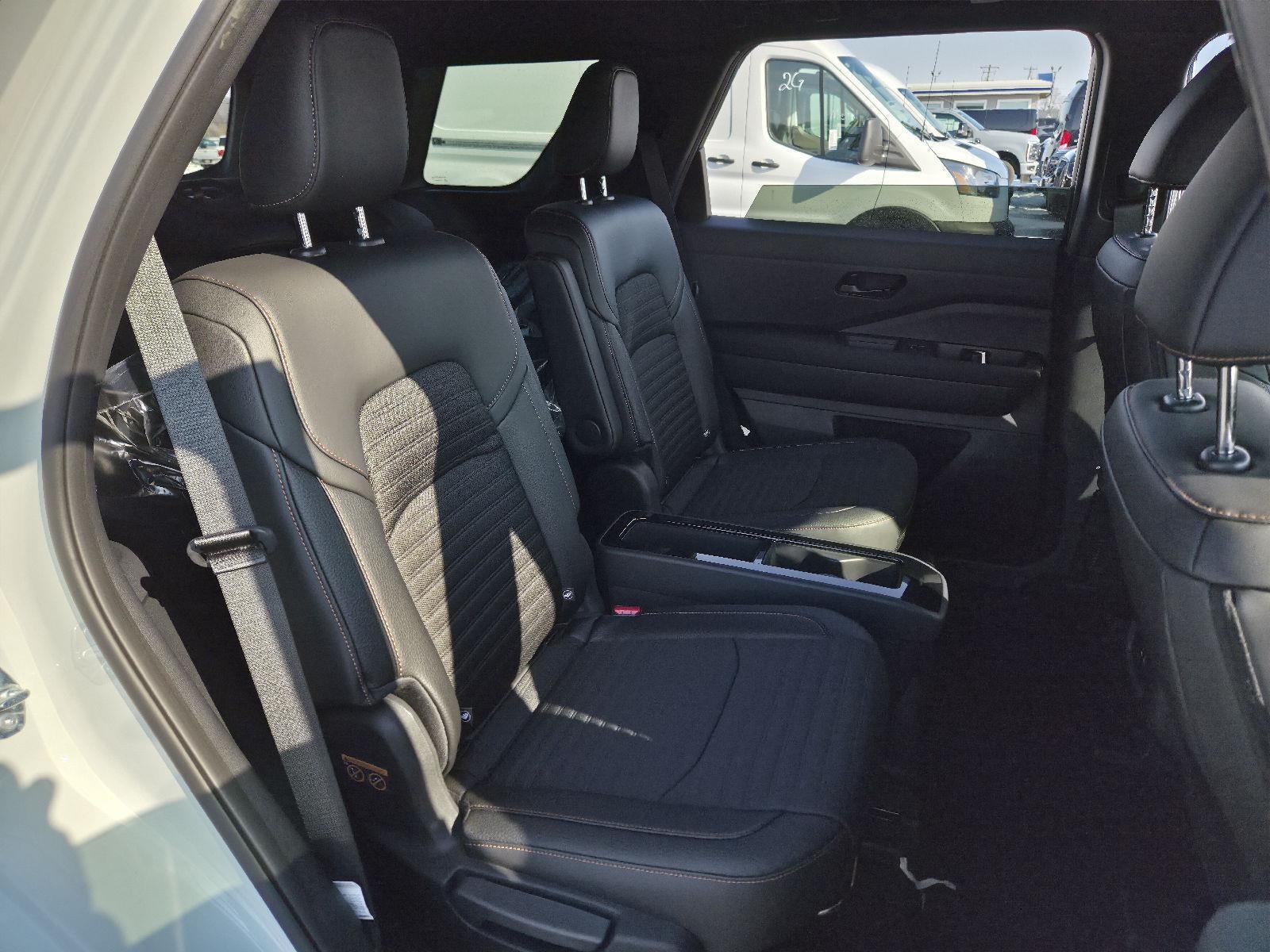 2025 Nissan Pathfinder Rock Creek