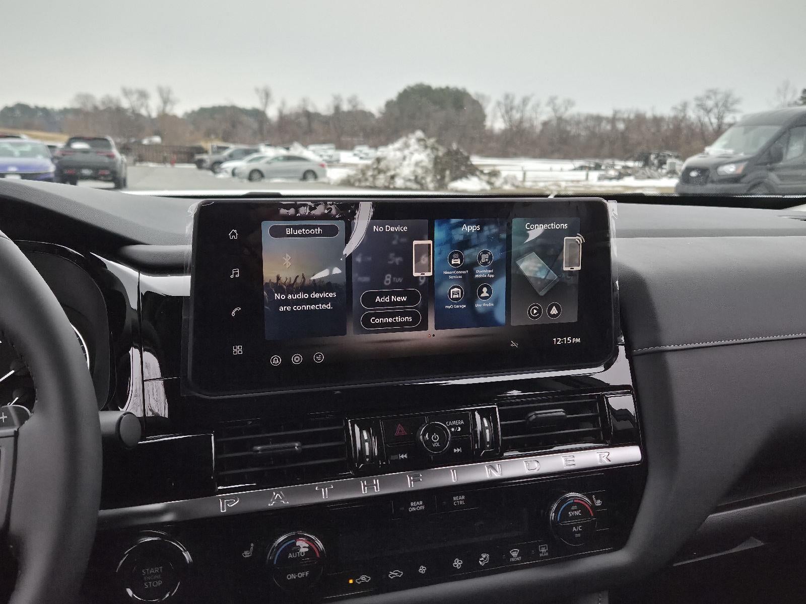 2026 Nissan Pathfinder SV