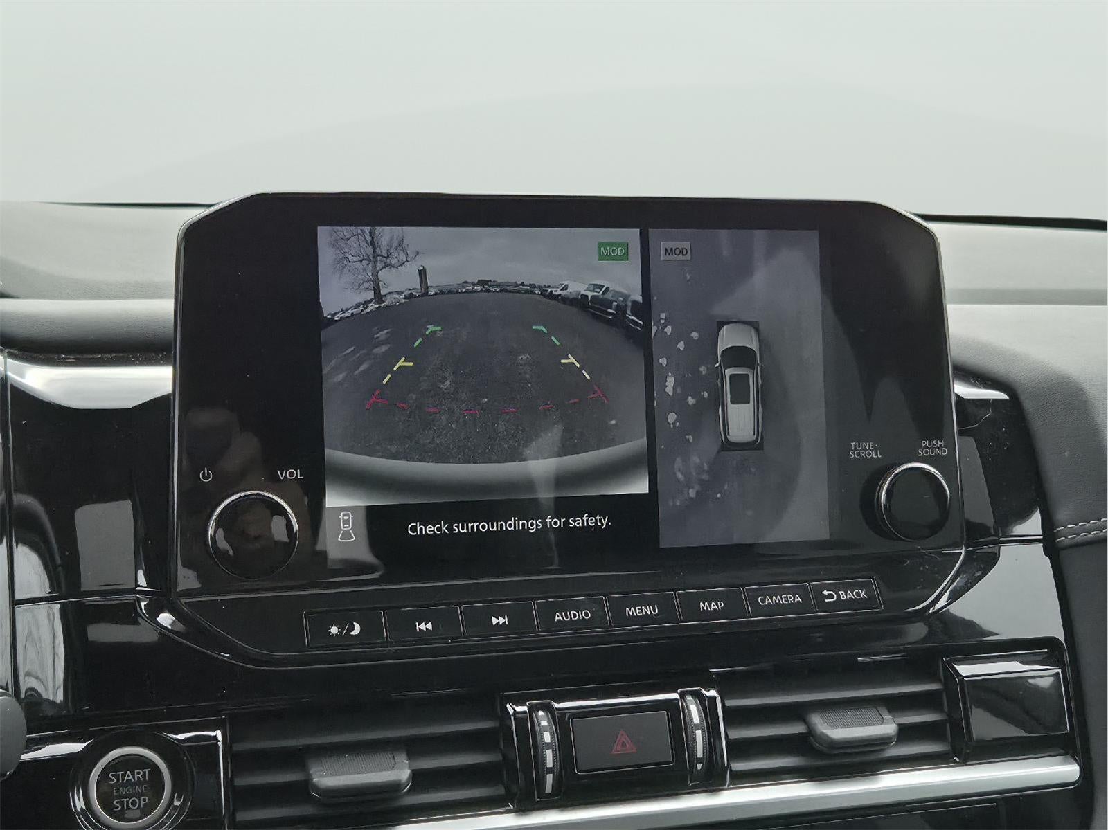 2022 Nissan Pathfinder Platinum