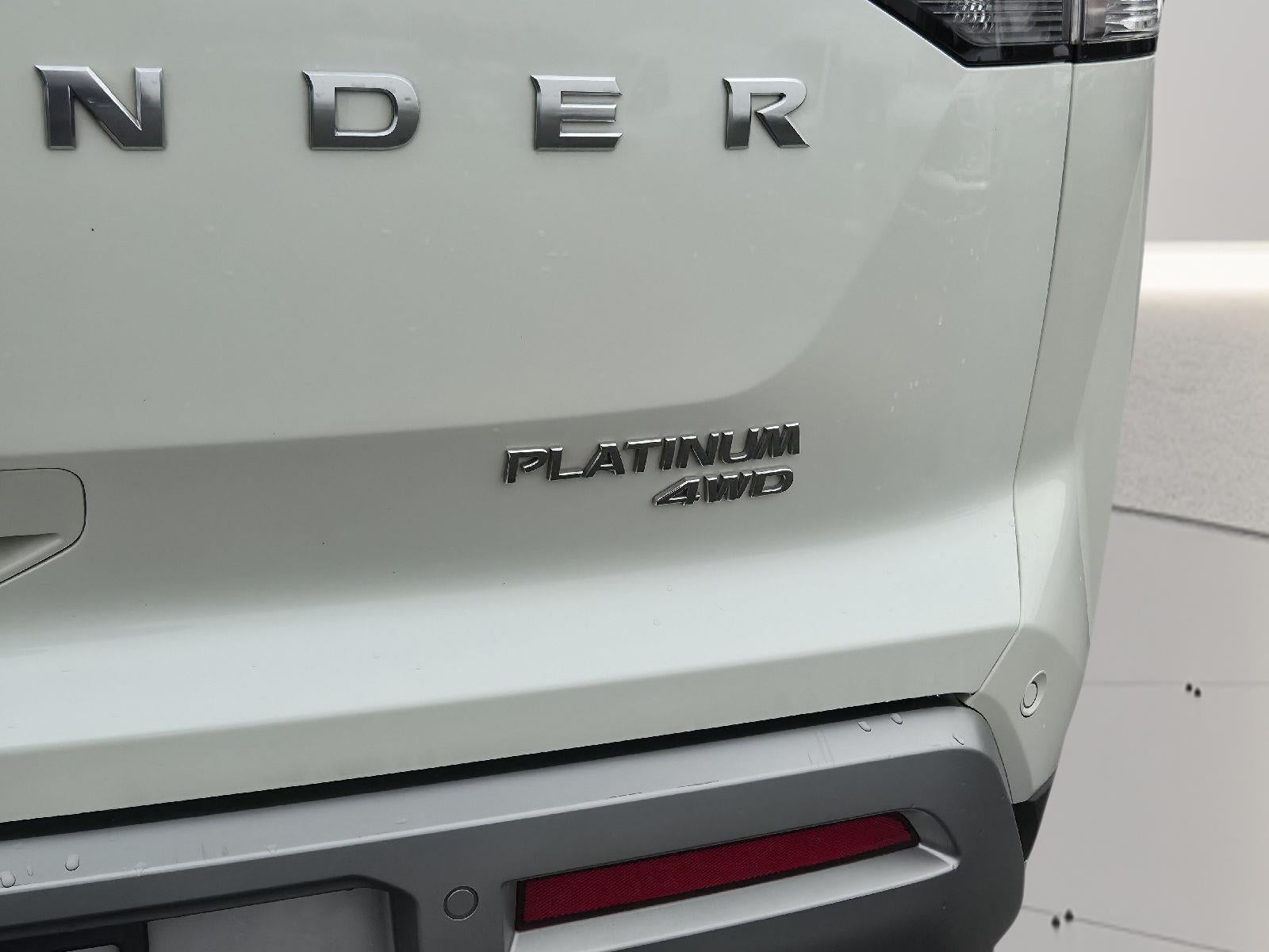 2022 Nissan Pathfinder Platinum